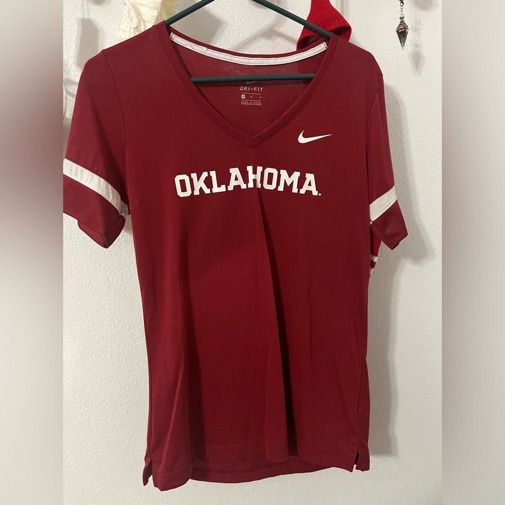 Nike Oklahoma university jersey shirt size medium